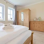 Reetdachhaus We 03 